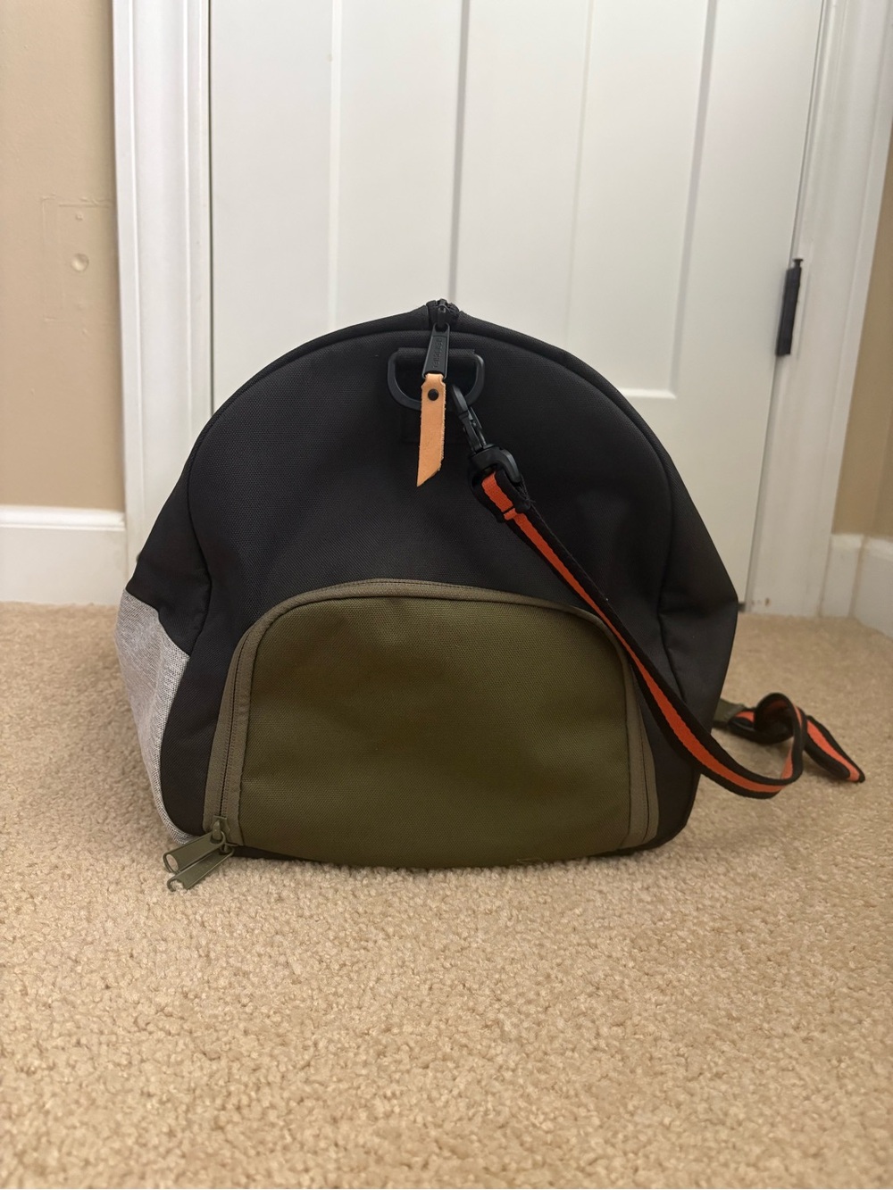 Herschel Supply Co. Novel Colorblock Duffle Bag - Picture 8 of 11
